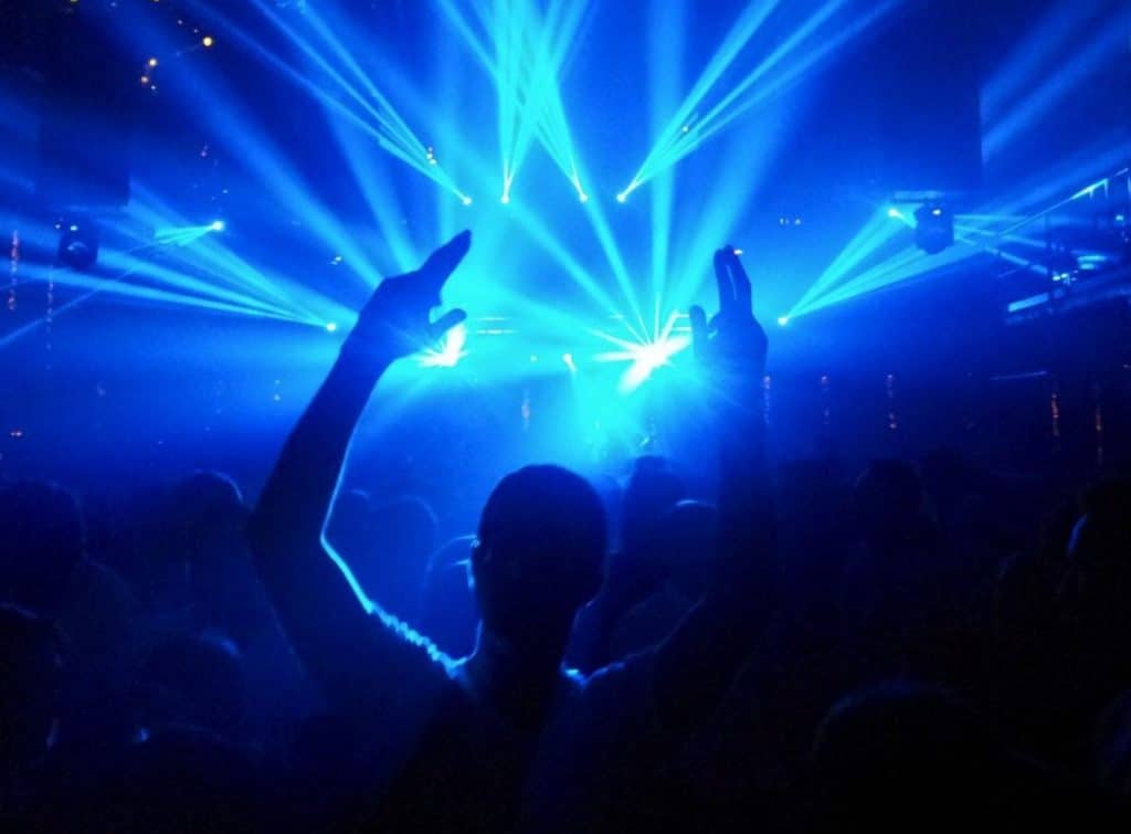 mushroom clubbing, psychedelic trip, magic mushroom Canada