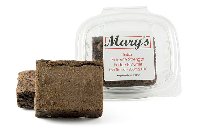 Mary’s Medibles – Extreme Strength Indica Fudge Brownies -140mg